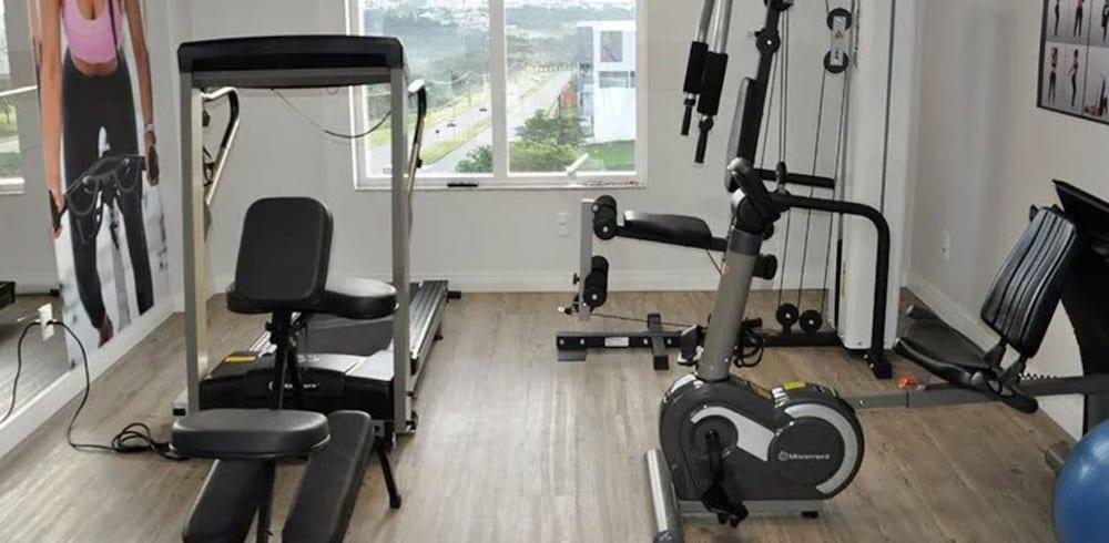 Alphapark Hotel Гояния Екстериор снимка