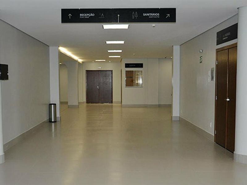 Alphapark Hotel Гояния Екстериор снимка